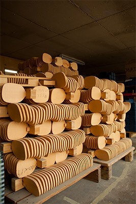 Designing Blades with Special Materials