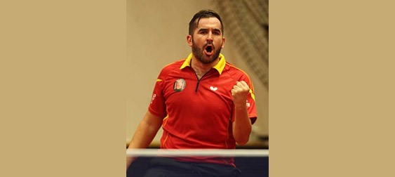 Jesus Cantero moves ever closer to beating He Zhiwen Photo By: Ireneusz Kanabrodzki