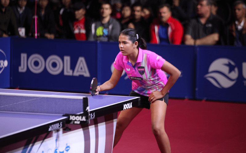 Adriana Diaz Takes the Title and The Hearts of the Crowd