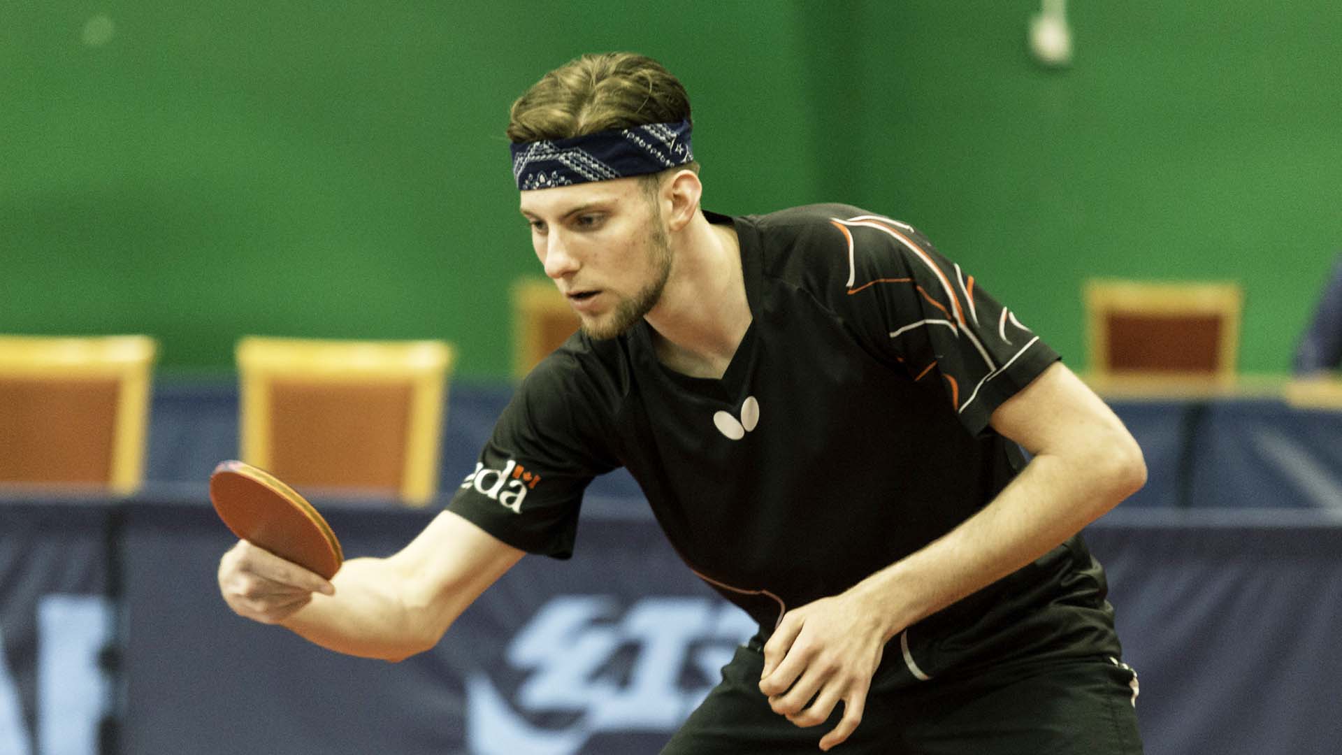 Canadians maintain form, main draw places reserved