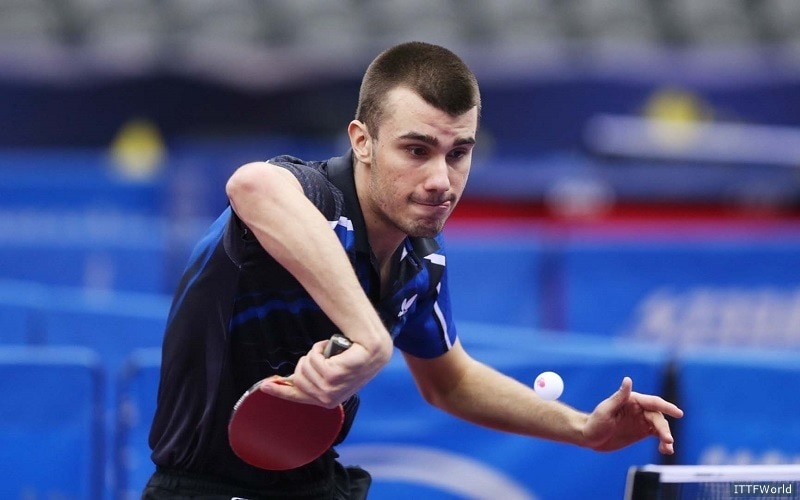 Men’s Singles Draw Begins, Top Seed Falls