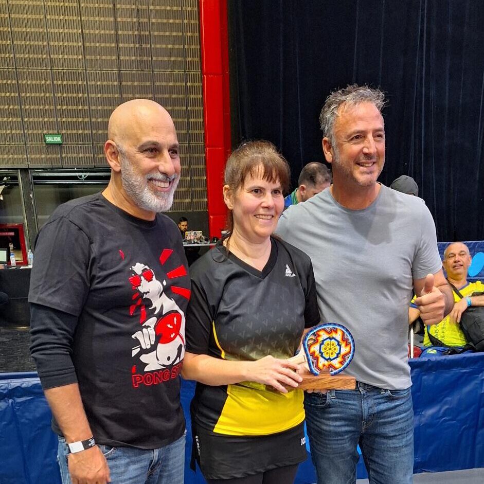 Viktoria balics wins women's hardbat singles